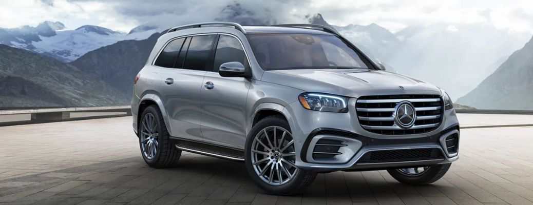 front view of the 2025 Mercedes-Benz GLS SUV