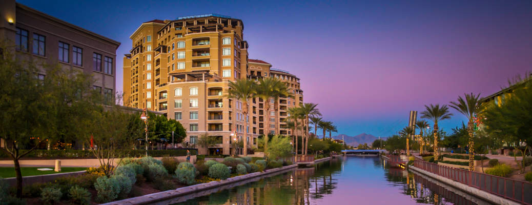 Sunset in downtown Scottsdale, AZ