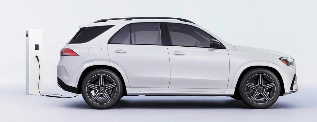 2026 Mercedes-Benz GLE 450e 4MATIC® SUV White charging