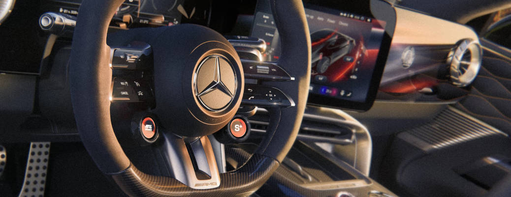 The cockpit and controls of a vehicle equipped with AMG® driving performance systems