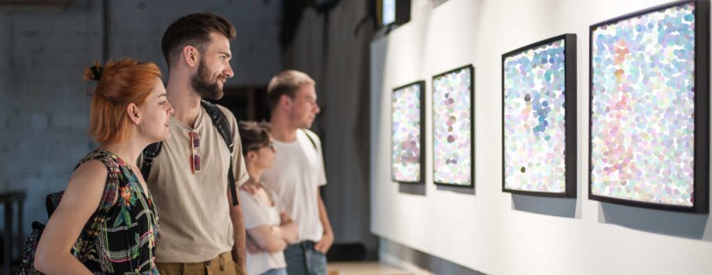 Attendees in Old Town Scottsdale enjoying ArtWalk, one of the top 5 things to do in Scottsdale in August and September