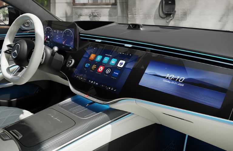 2026 Mercedes-Benz S-Class MBUX Superscreen