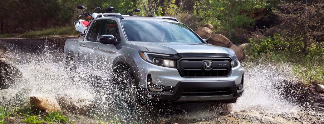 A Honda SUV exterior front view