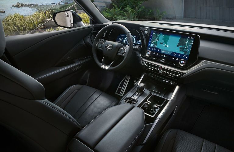 Dashboard and front seats of the 2024 Lexus TX 500h