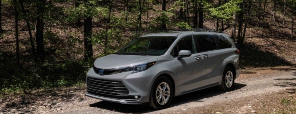 Shop for Used 2024 Toyota Sienna in Jersey City, NJ