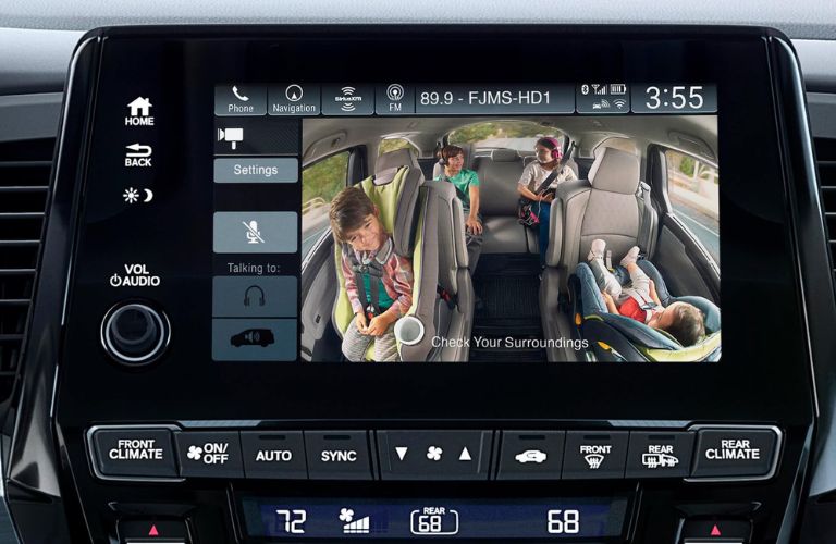 The touchscreen display of the 2023 Honda Odyssey is shown.