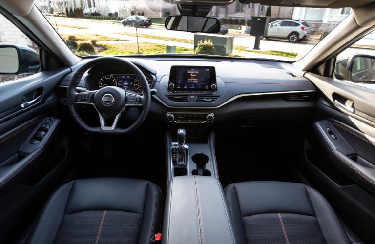 2020 Nissan Altima dashboard