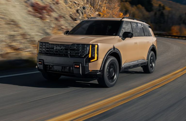 2027 Kia Telluride front and side view