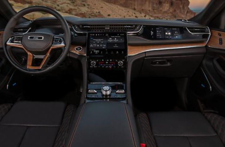 2023 Jeep Grand Cherokee Safety Features