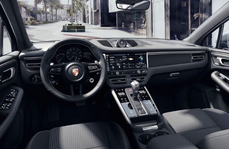 2023 Porsche Macan T Interior