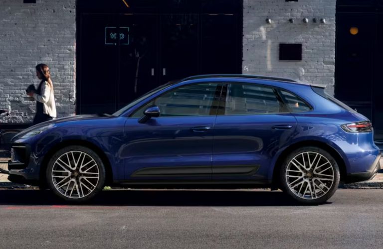 side view of the 2026 Porsche Macan