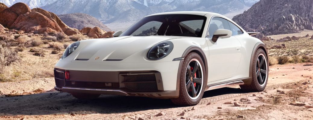 front view of the Porsche 911 Dakar