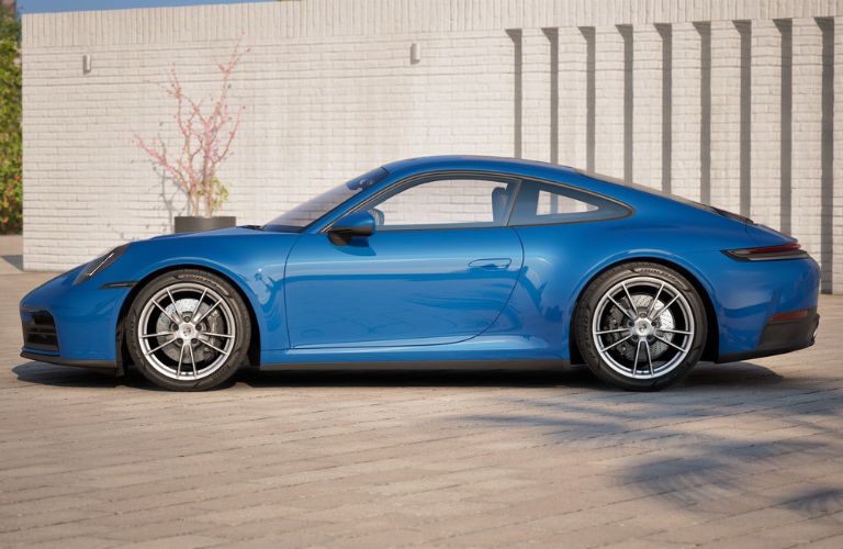 2026 Porsche 911 Carrera side view