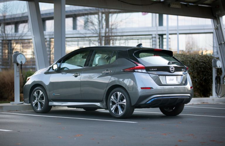 2021 Nissan LEAF Battery Charge and Driving Range