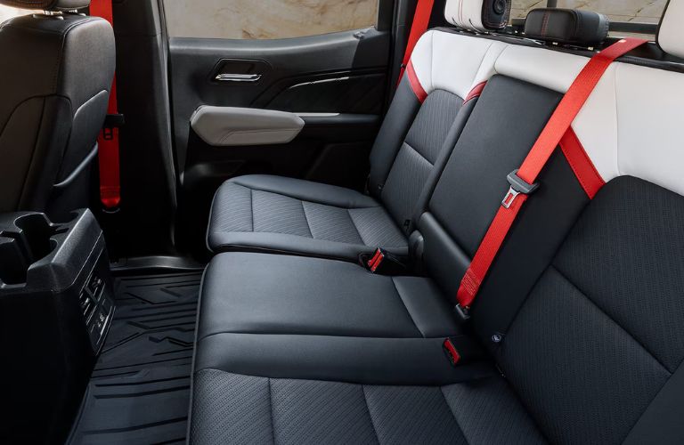 interior seating in the GMC Canyon