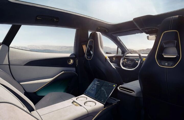 2006 Lotus Exige cabin