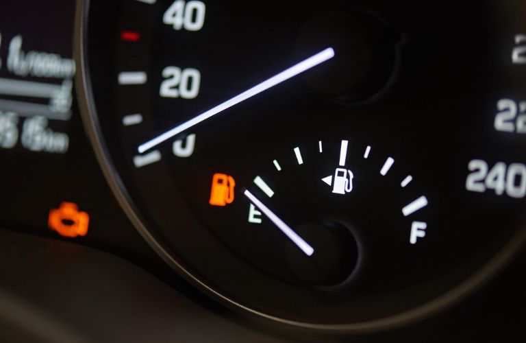 How far can you drive your Kia when the gas light comes on?