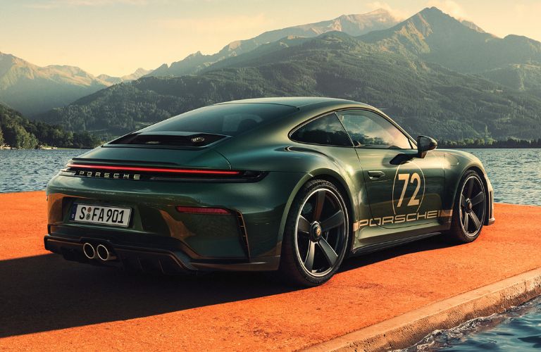 Porsche 911 GT3 90 F. A. exterior rear view