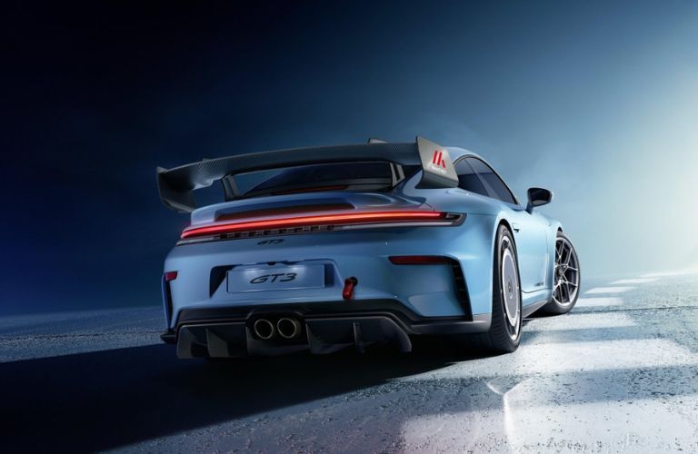 Porsche 911 GT3 exterior rear view