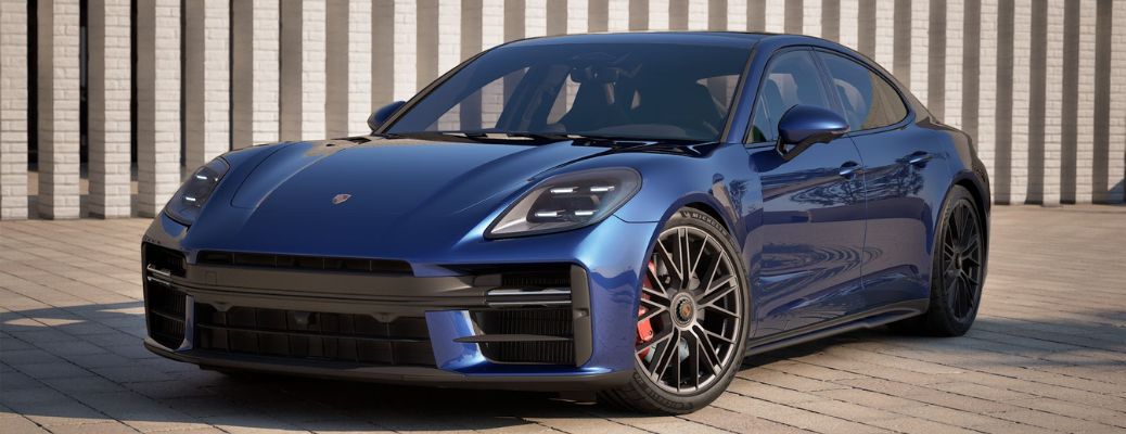 2026 Porsche Panamera GTS exterior front view