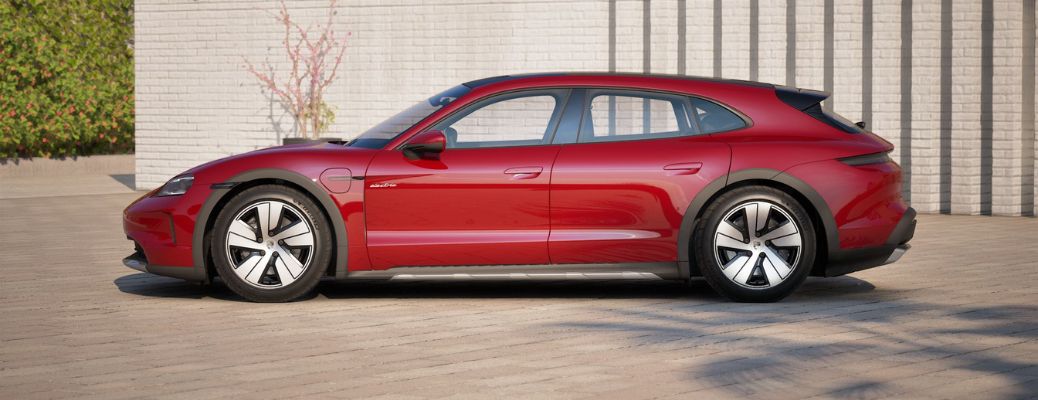 2026 Porsche Taycan 4 Cross Turismo exterior side view