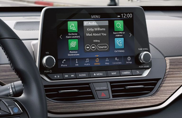 2022 Nissan Altima touch Screen