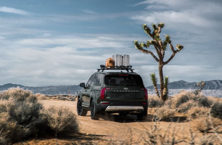 The roof rack of a 2021 Kia Telluride with cargo