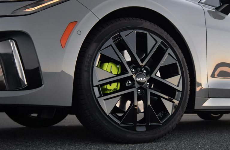Pirelli P-Zero® tires of the 2026 Kia K5
