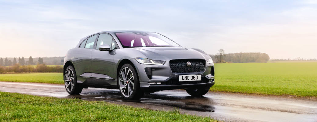 Jaguar releases the F-PACE's compact, sporty cousin