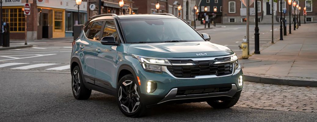 2025 Kia Seltos side and front view