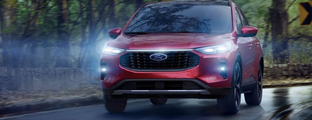 2025 Ford Escape ST-Line Select driving in rain