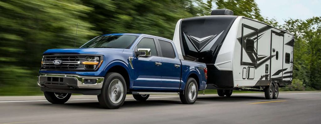 A Ford F-150 using on of the latest Ford technologies - Pro Trailer Hitch Assist™