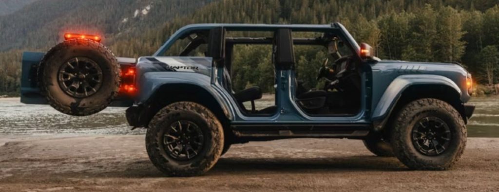 2026 Ford Bronco side view with roof and doors off