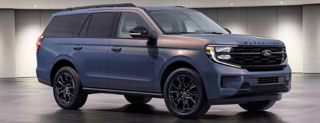 Ford Expedition 30th Anniversary Model front and side angle