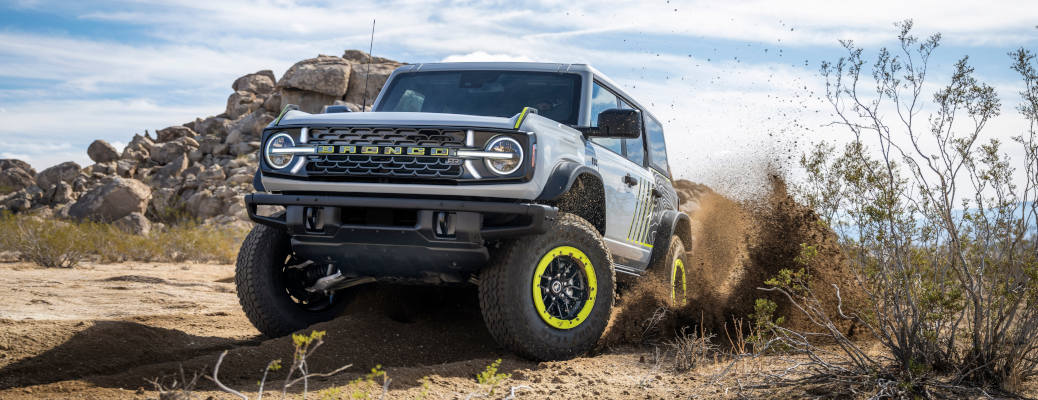 The 2027 Ford Bronco RTR off-roading