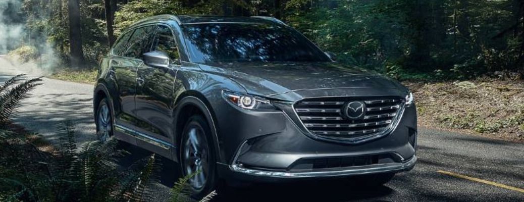 2022 Mazda CX-9 side and front view