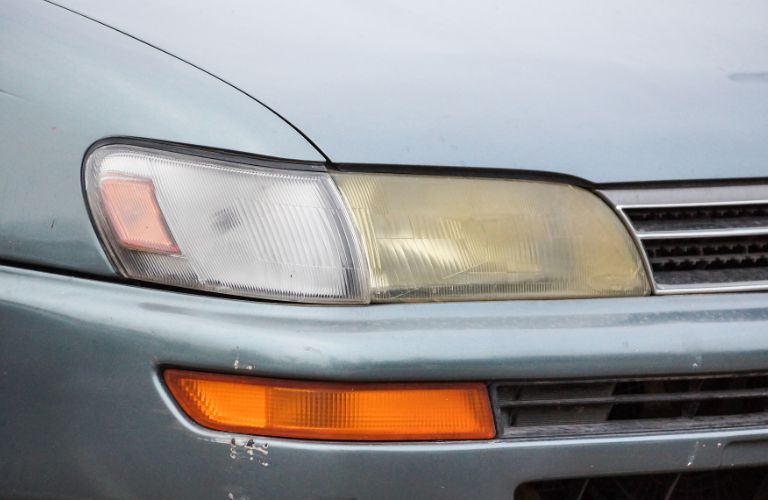 Foggy headlight of a vehicle