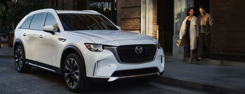 2026 Mazda CX-90 PHEV side and front view