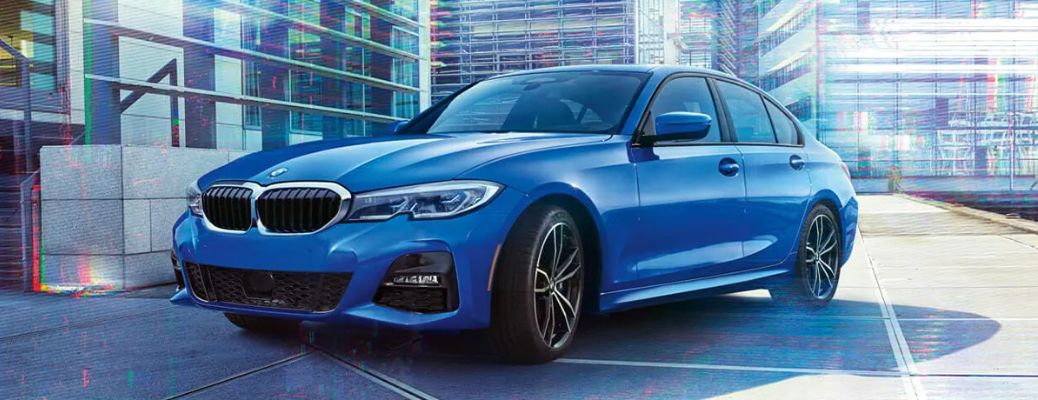 2022 BMW 3 Series front and side view