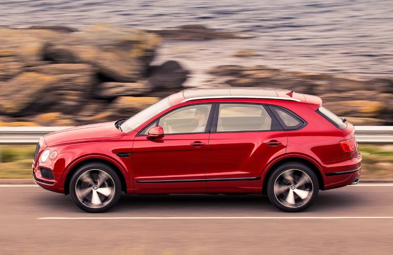2018 Bentley Bentayga side view