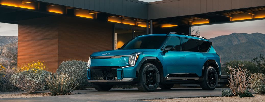 2026 Kia EV9 parke outside house