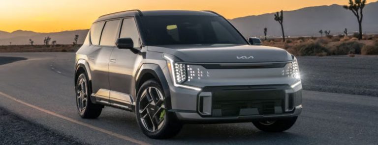 2026 Kia EV9 side and front view