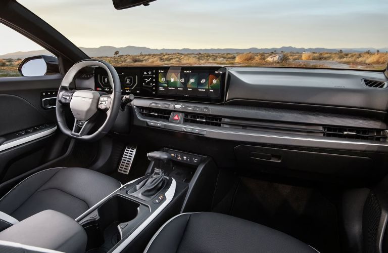 2026 Kia K4 front interior