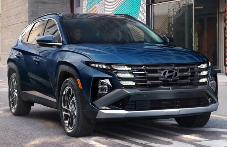 2025 Hyundai Tucson side and front view