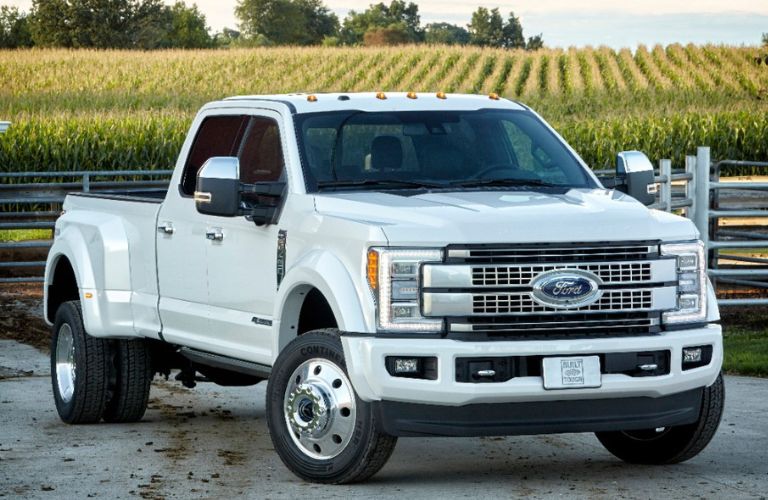 2017 Ford F-450 Super Duty Platinum Crew Cab side and front view