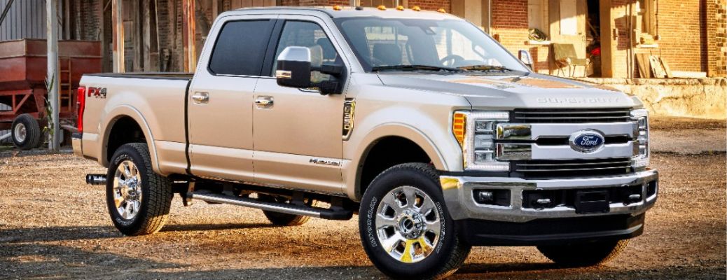 2017 Ford F-350 Super Duty King Ranch Crew Cab side view
