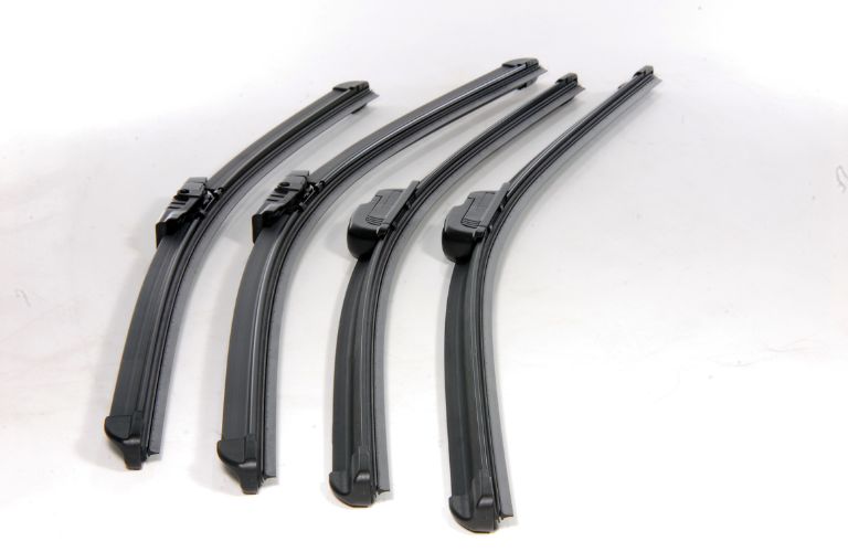Wiper blades