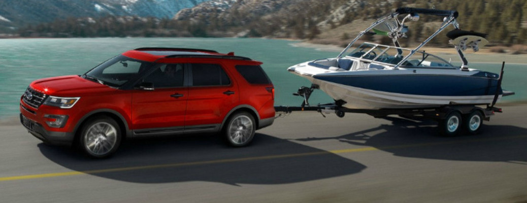 2017 Ford Explorer towing a boat