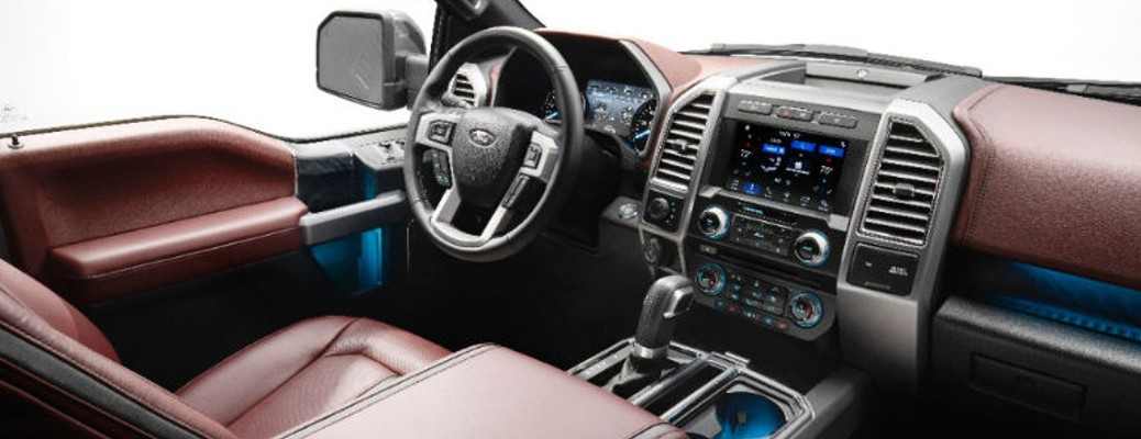 2018 Ford F-150 steering wheel and touchscreen