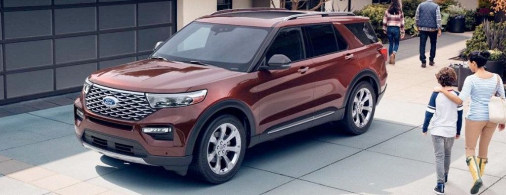 2020 Ford Explorer in red